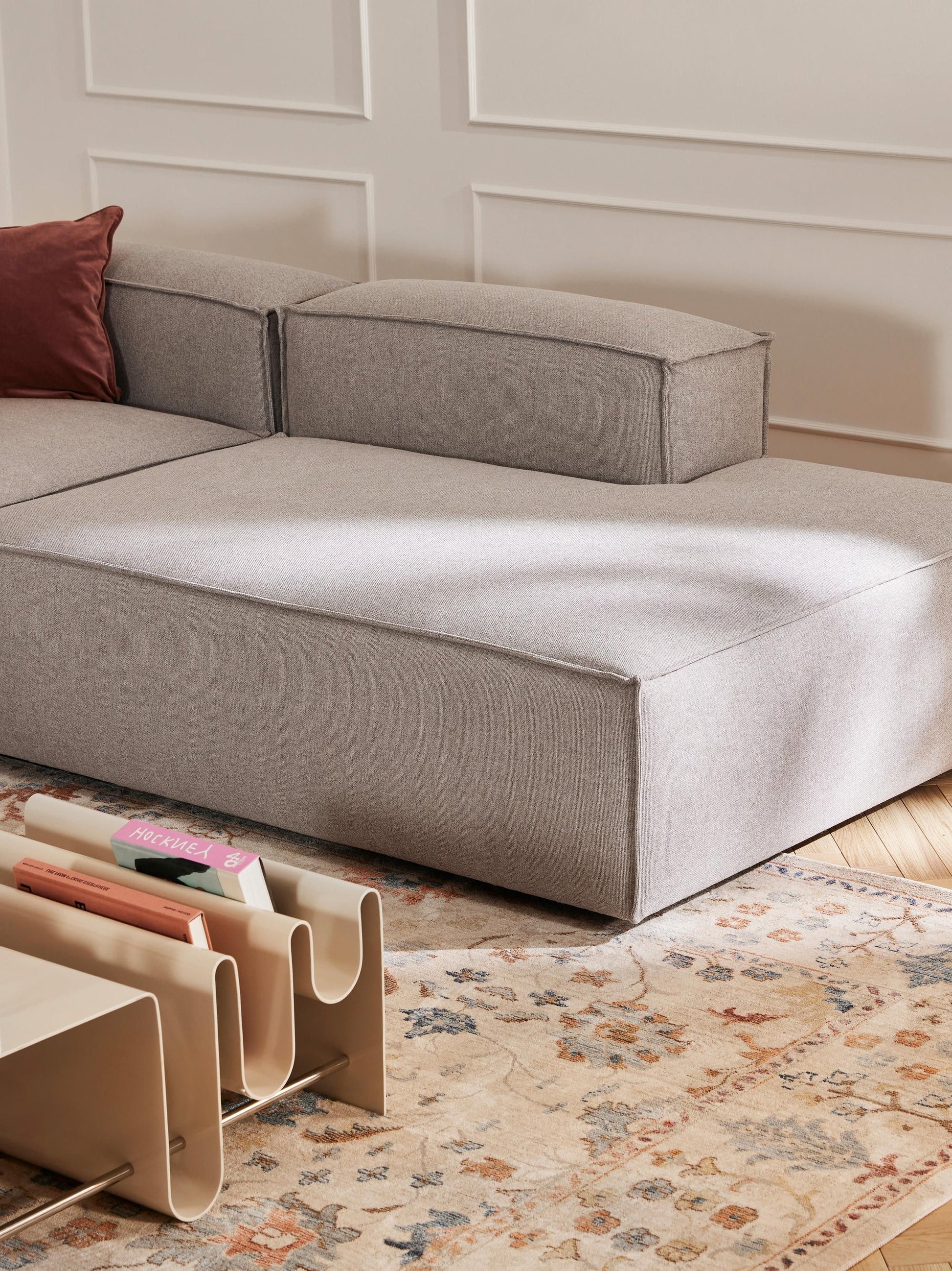 Kingston Contemporary 8-Seater U-Shaped Modular Sectional Couch
