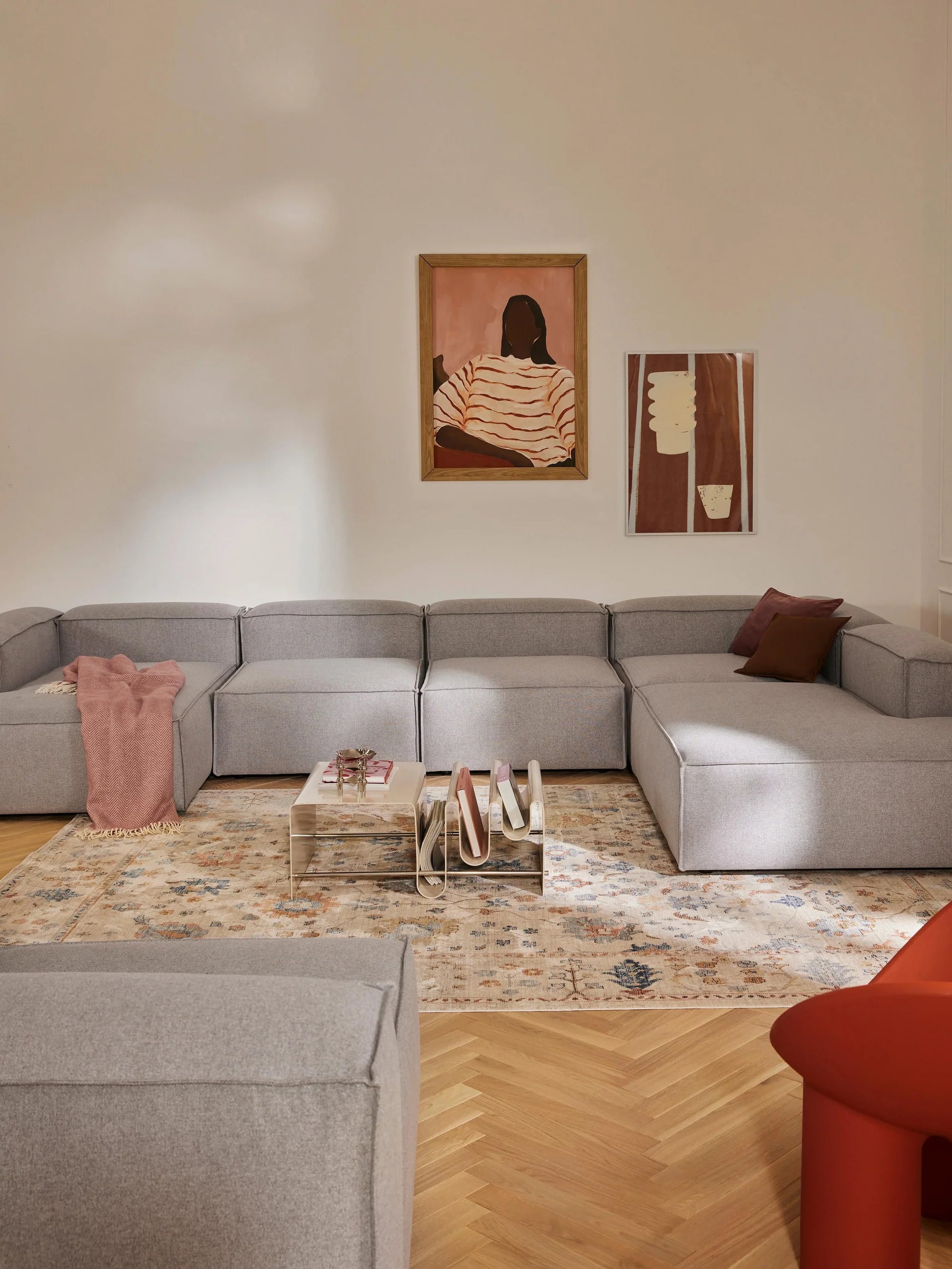 Kingston Contemporary 8-Seater U-Shaped Modular Sectional Couch