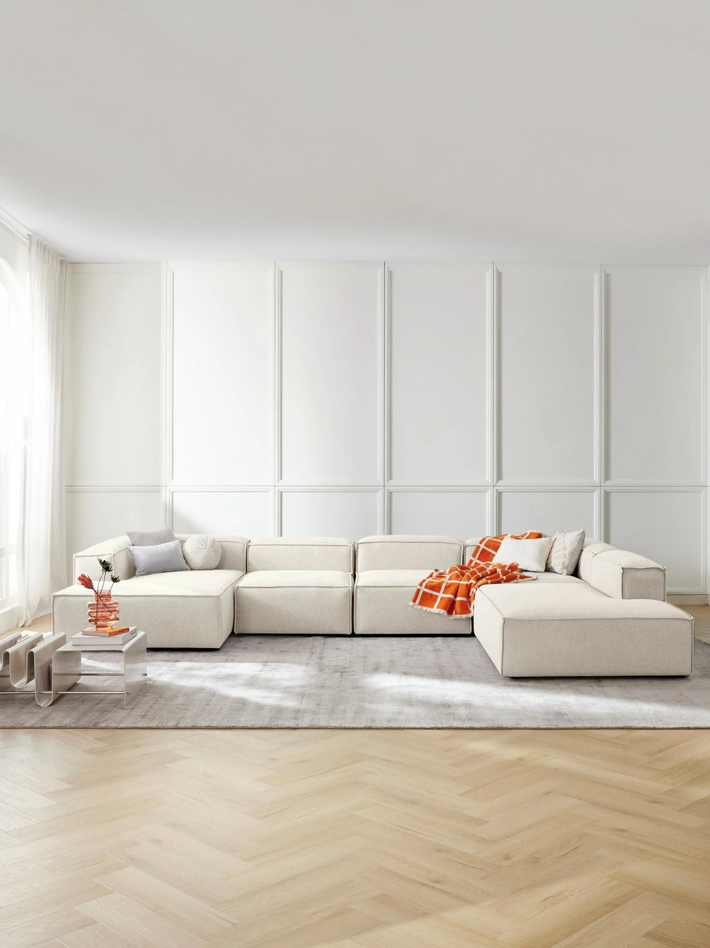 Kingston Contemporary 8-Seater U-Shaped Modular Sectional Couch