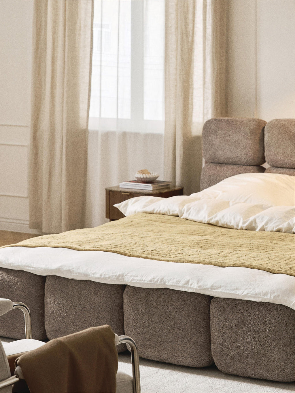 Aspen Block Panel Boucle Headboard With Base