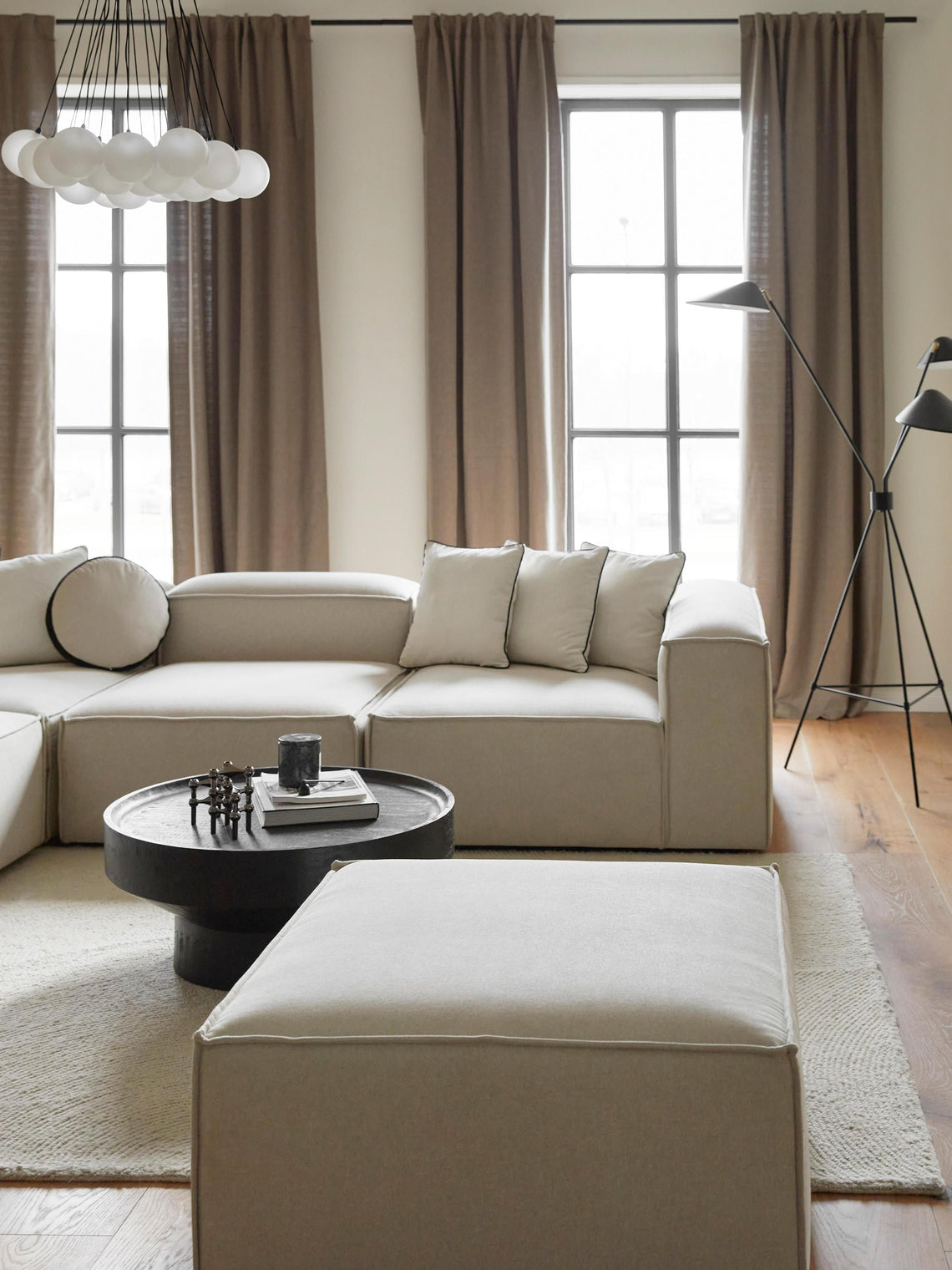 Kingston Contemporary Ottoman