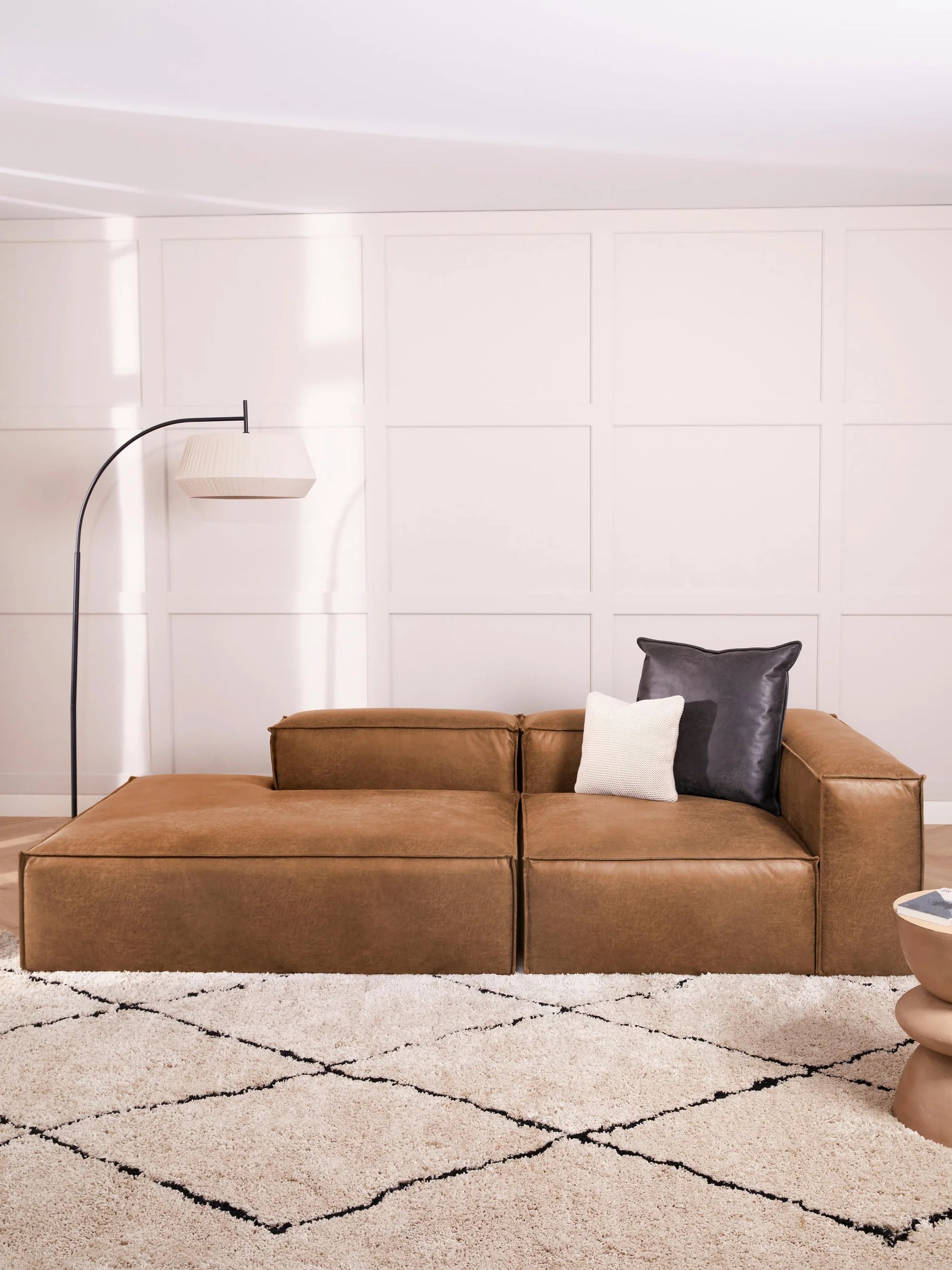 Kingston Contemporary 3-Seater Daybed Sleeper Modular Couch